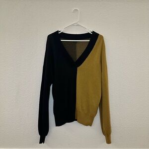 V-Neck Sweater Black and Brown